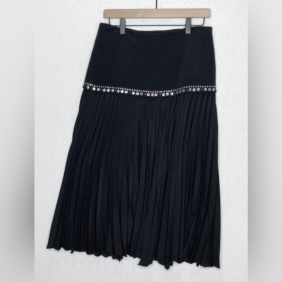 Sandro Paris Stud Embellished Midi Pleated Black Debby Wrap Skirt Size 3 US 8 - Picture 7 of 12